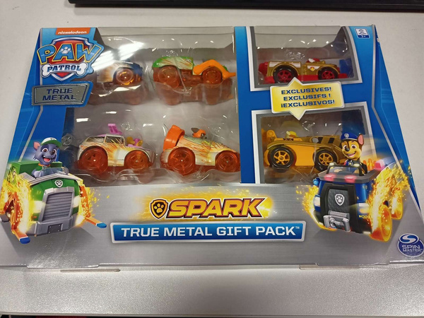 Psi Patrol True Metal zestaw 6 pojazdów Gift Pack Spark Spin Master USZKODZONE OPAKOWANIE